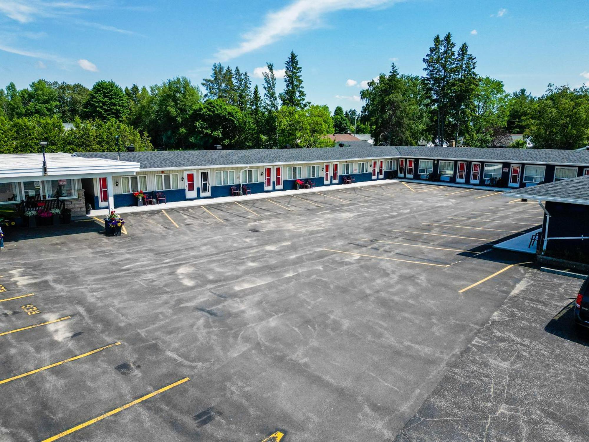 Holiday Motel Sault Ste. Marie Exterior foto